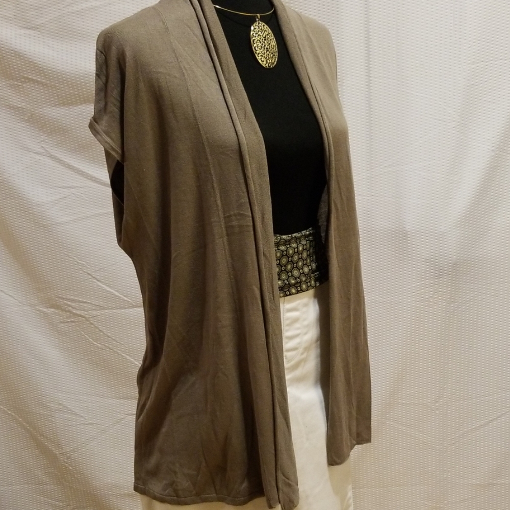 Sleeveless Open Front Sweater NWOT